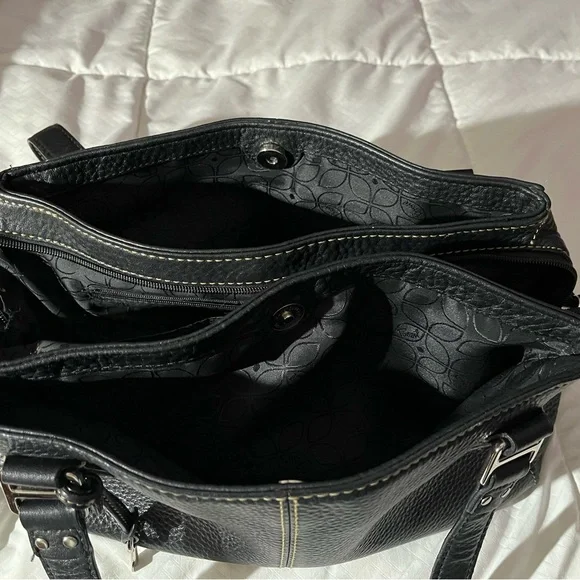 Fossil Black Pebbled Leather Shoulder Bag with Matching Wallet - Picture 3 of 5